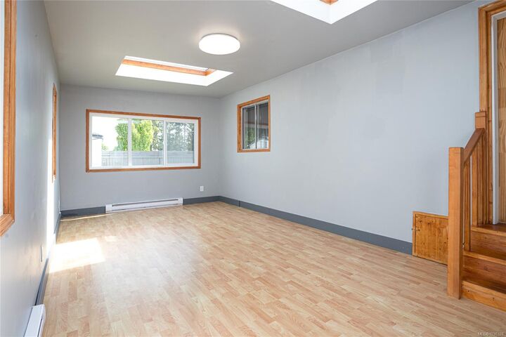 Property Photo:  1736 Timberlands Rd 110  BC V9G 1K3 