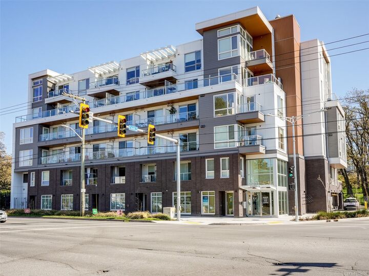 1301 Hillside Ave #308 — photo 1