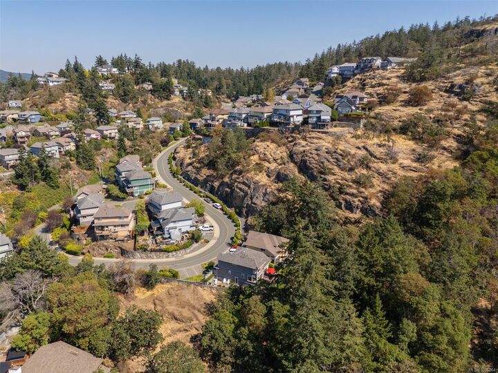 Property Photo:  687 Kingsview Ridge  BC V9B 6T5 