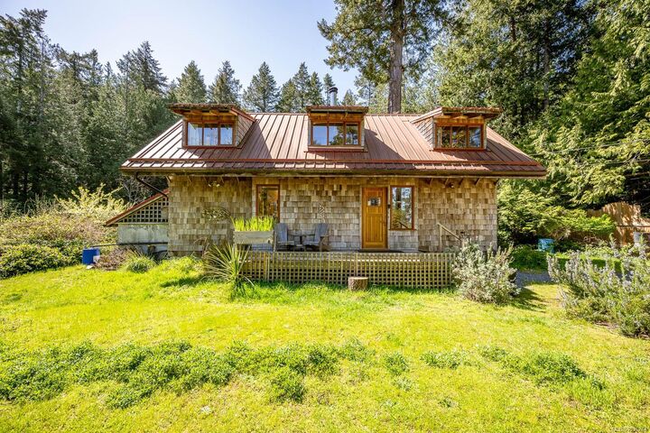 Property Photo:  7670 Anderson Dr  BC V0R 1Z0 
