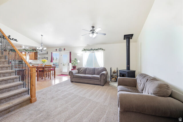 Property Photo:  117 E 250 S  UT 84665 