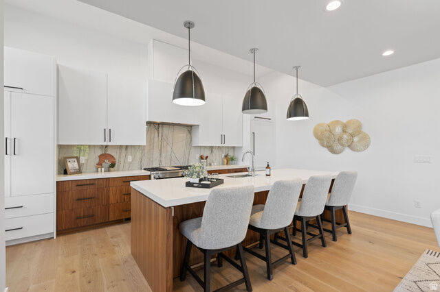 Property Photo:  664 N East Capitol St  UT 84103 