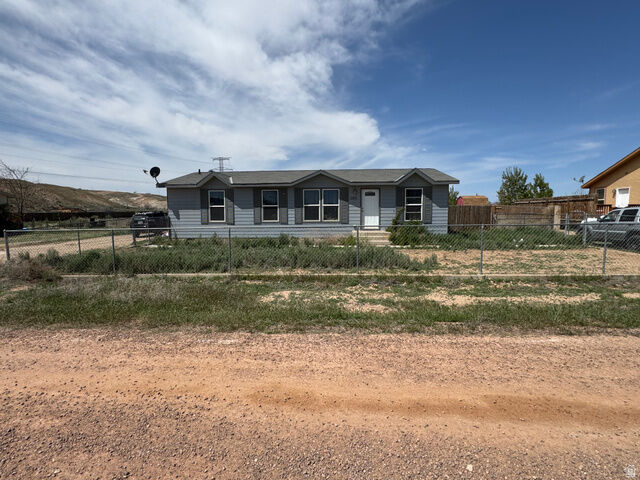 Property Photo:  2816 S 2575 W  UT 84066 