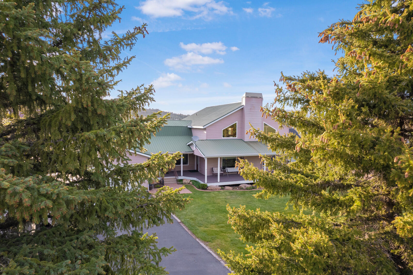 Property Photo:  48 S Sage Rd  UT 84781 