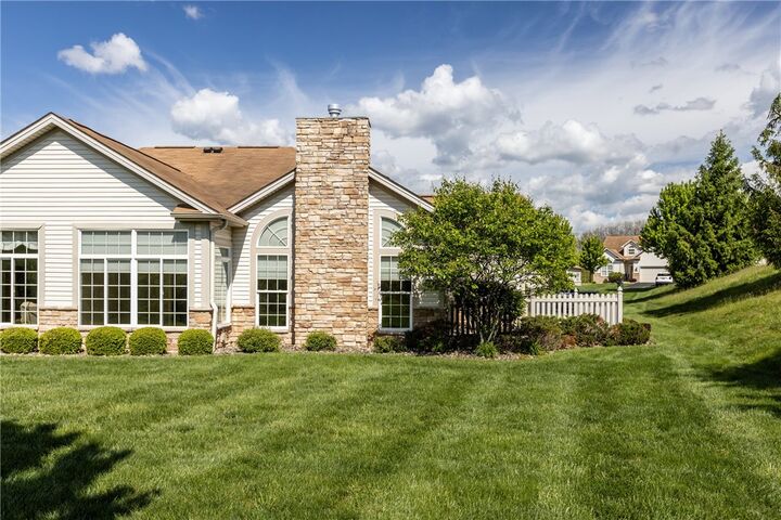 Property Photo:  835 Van Buren Blvd  PA 15042 