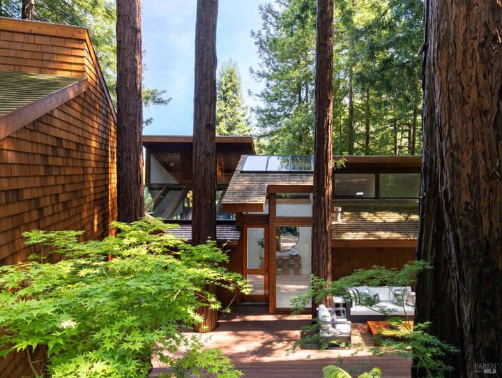 Property Photo:  5 Marsh Drive  CA 94941 