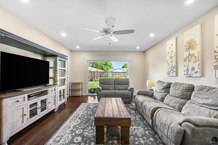 Property Photo:  2412 Horseshoe Drive  CA 95405 