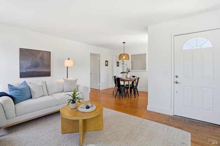 Property Photo:  234 Solano Street  CA 94901 
