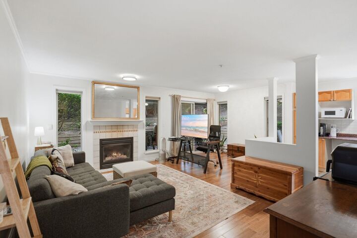 Property Photo:  33478 Roberts Avenue 116  BC V2S 8E1 