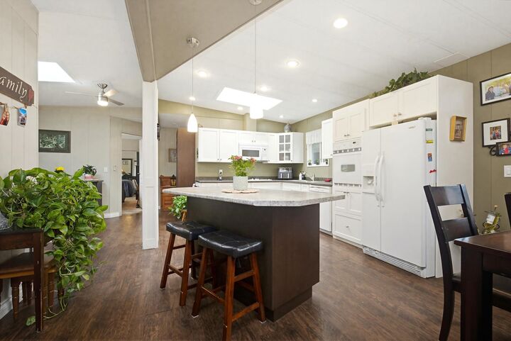 Property Photo: 27111 0 Avenue 6 BC V4W 2S9
