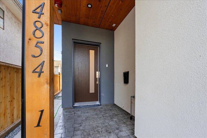 Property Photo:  4854 Slocan Street  BC V5R 2A3 
