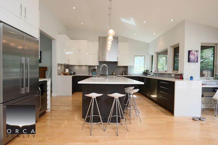 Property Photo:  3685 Sunnycrest Drive  BC V7R 3C5 