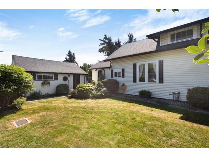 Property Photo:  5690 Riverside Street  BC V4X 1T4 