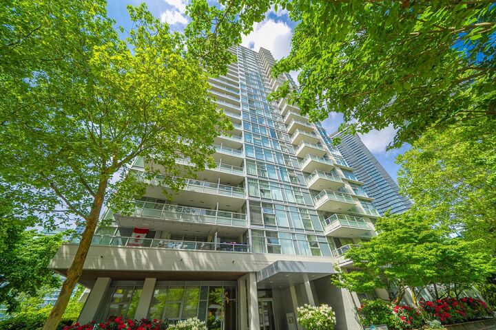Property Photo:  2289 Yukon Crescent 802  BC V5C 0B2 