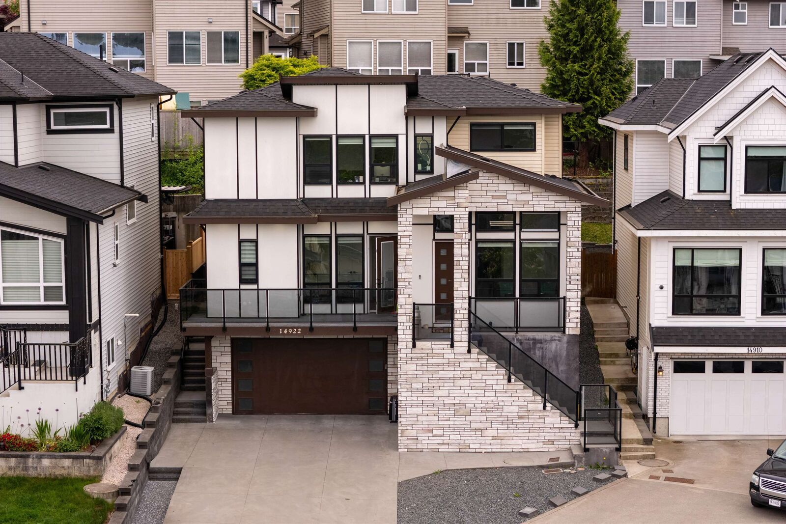 Property Photo:  14922 62A Avenue  BC V3S 2X1 