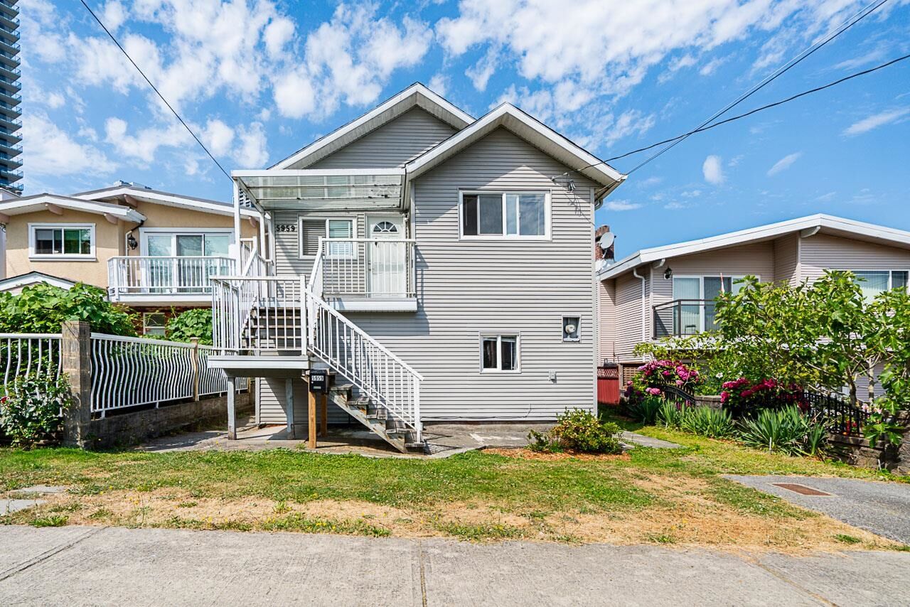 Property Photo:  5959 McMurray Avenue  BC V5H 3E5 