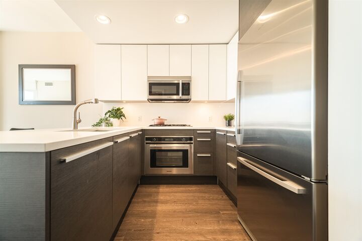 Photo de la propriété:  2008 Rosser Avenue 2601  BC V5C 0H8 