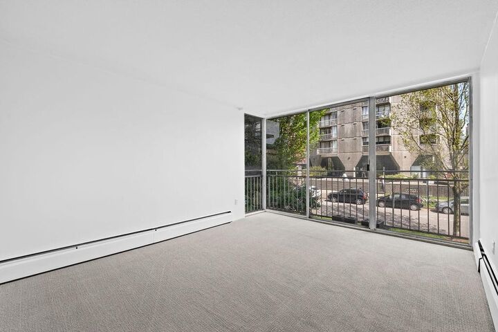 Property Photo:  1250 Burnaby Street 203  BC V6E 1P5 