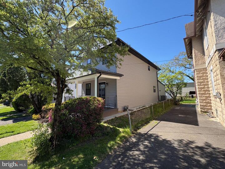 Property Photo:  2344 Hamilton Avenue  PA 19090 