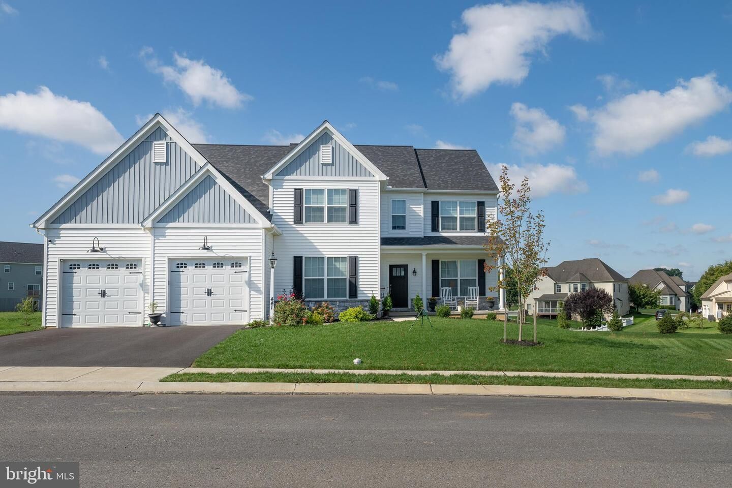 Property Photo:  420 Parkside Way  PA 17543 