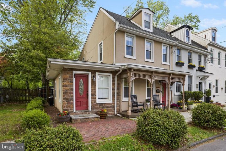 Property Photo:  47 E Park Street 49  NJ 08505 