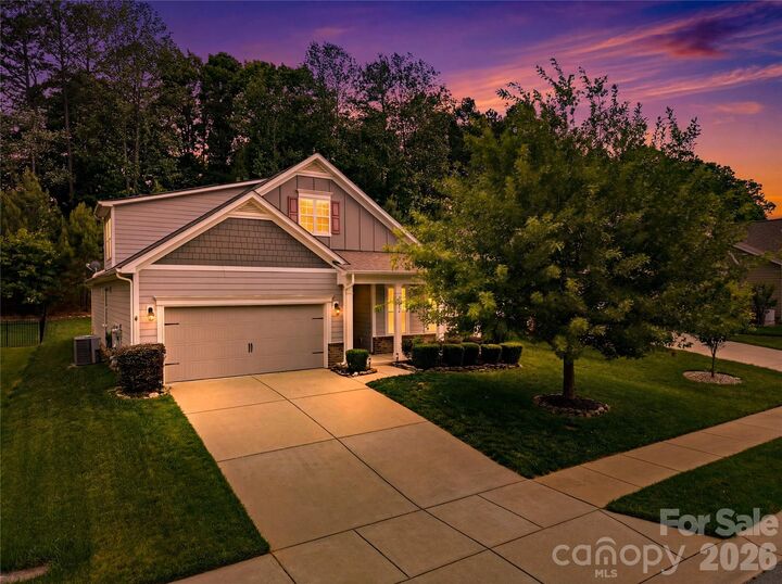 Property Photo:  2444 Seagull Drive  NC 28037 