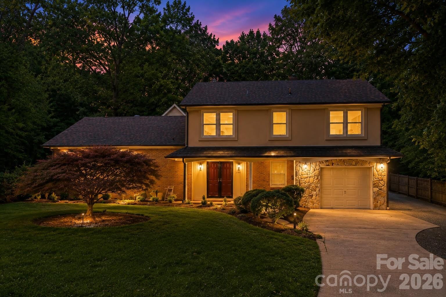 Property Photo:  2700 Pencoyd Lane  NC 28210 