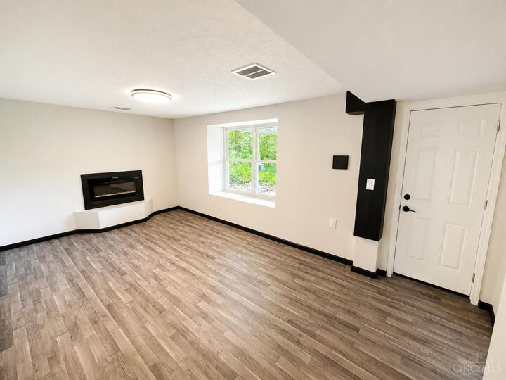 Property Photo: 121 E 5th Street OH 45005