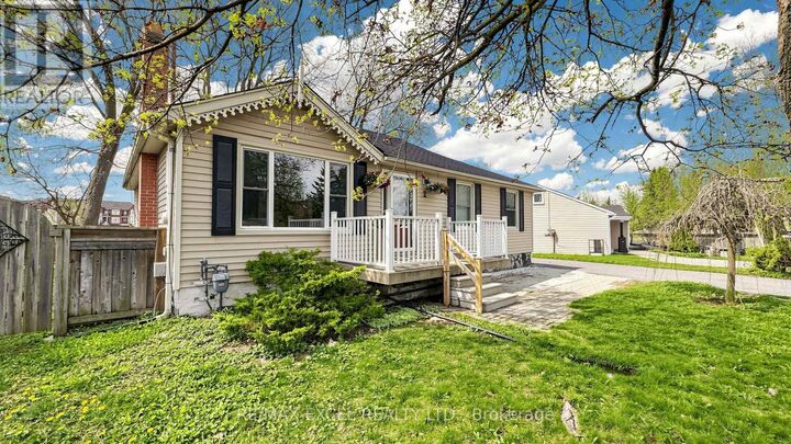 Property Photo:  2 Hughes Street  ON L4E 2V9 