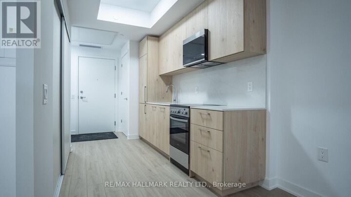 Property Photo:  7439 Kingston Road 219A  ON M1B 5S3 