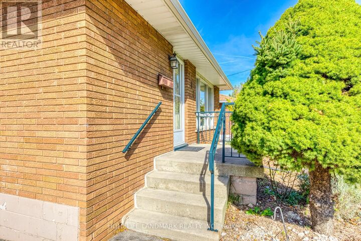 Property Photo:  146 Manning Avenue  ON L9A 3G2 