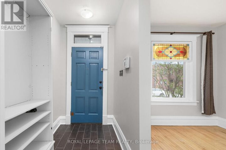 Property Photo:  183 Goulburn Avenue  ON K1N 8E3 