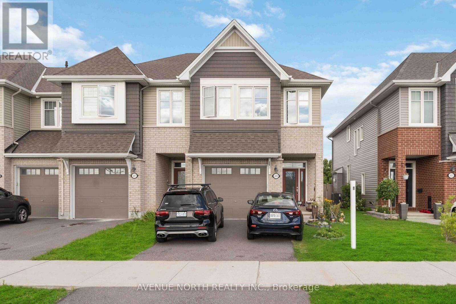 Property Photo:  4009 Kelly Farm Drive  ON K1T 0R6 