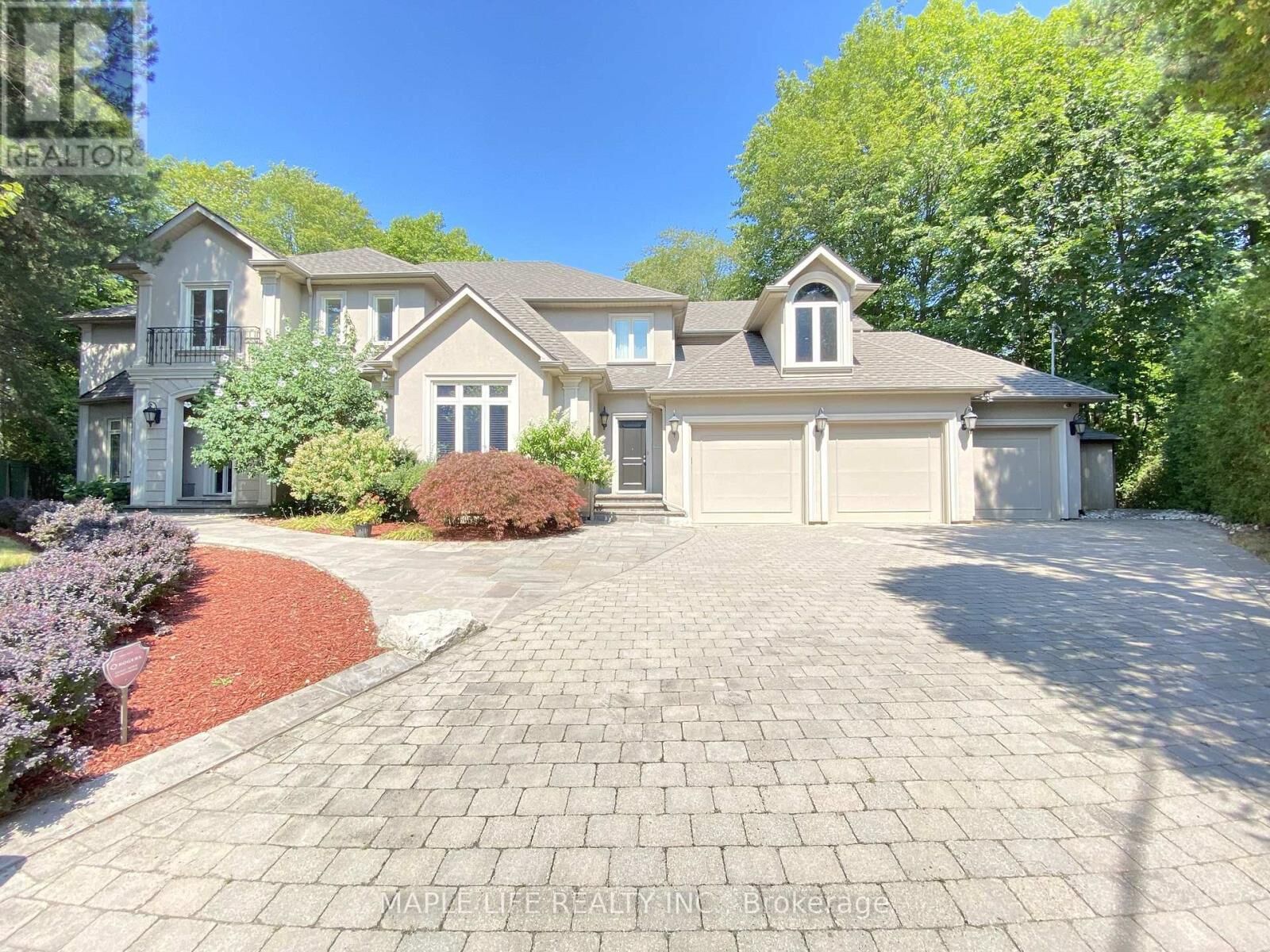 Property Photo:  8 Crete Court  ON M3C 2N6 