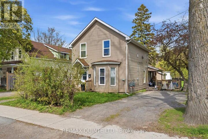 Property Photo:  83 Grier Street  ON K8P 3A2 