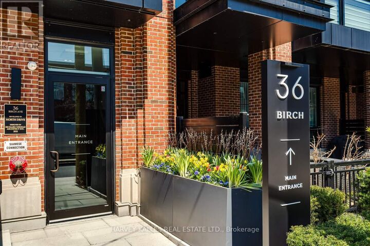 Property Photo:  36 Birch Avenue 309  ON M4V 0B5 