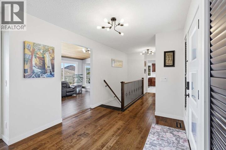 Property Photo:  420 Gleneagles Drive  BC V2E 1Z4 
