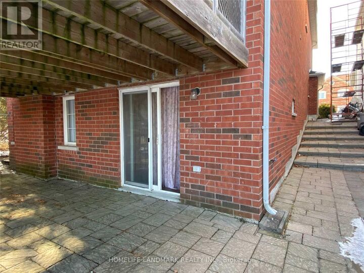 Property Photo:  32 Escapade Drive Lower  ON L4E 4X7 