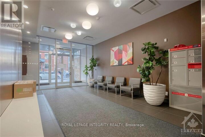Property Photo:  340 McLeod Street 113  ON K2P 1A4 