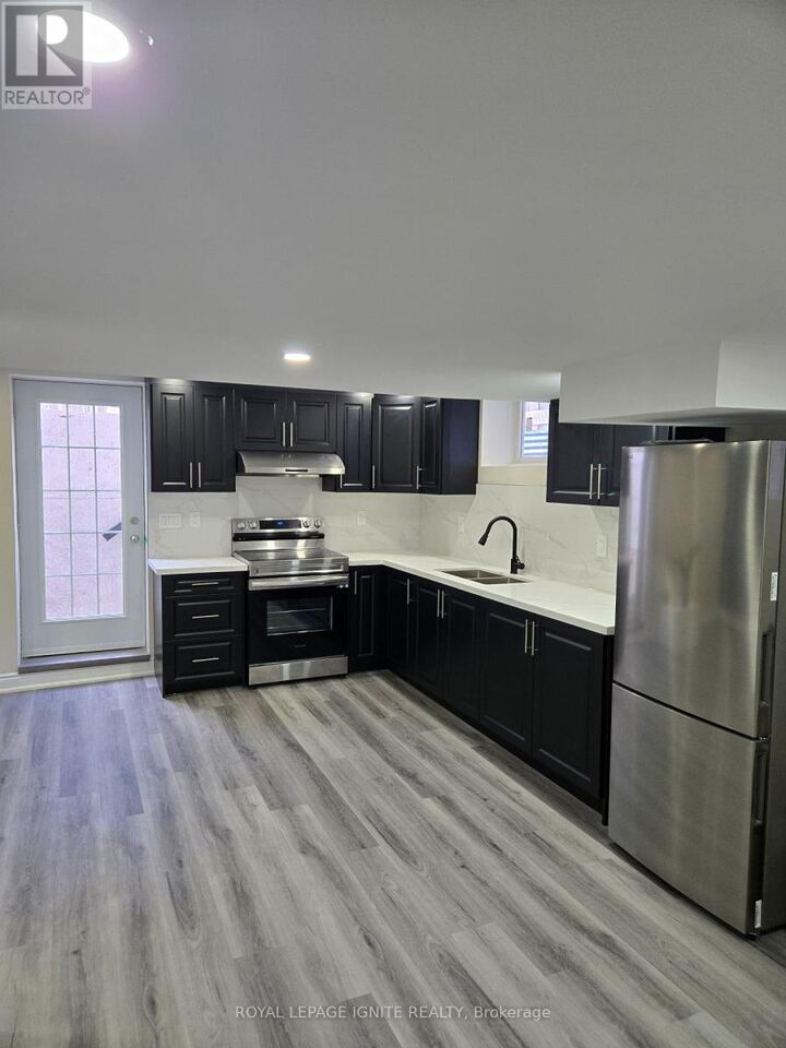 Property Photo:  12 Pelister Drive Bsmt  ON L6E 0M6 