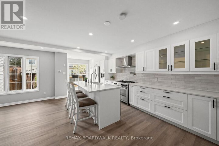 Property Photo:  92 Kincardine Drive  ON K2V 1B2 