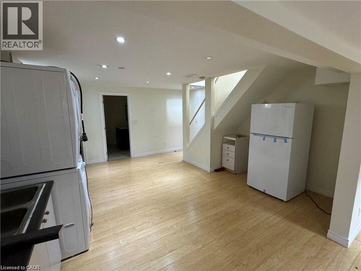 Property Photo:  116 Zieman Crescent Lower  ON N1T 2H5 
