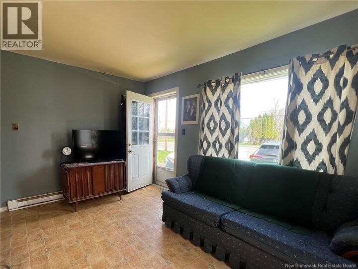 Property Photo:  519 Salisbury Road  NB E1E 1B9 