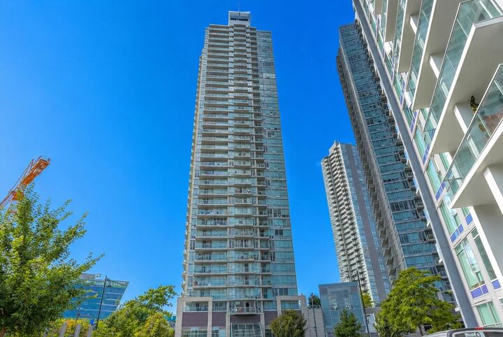 Property Photo:  9981 Whalley Boulevard 3303  BC V3T 0G6 