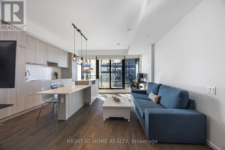 Property Photo:  5 St. Joseph Street 3403  ON M4Y 1J6 