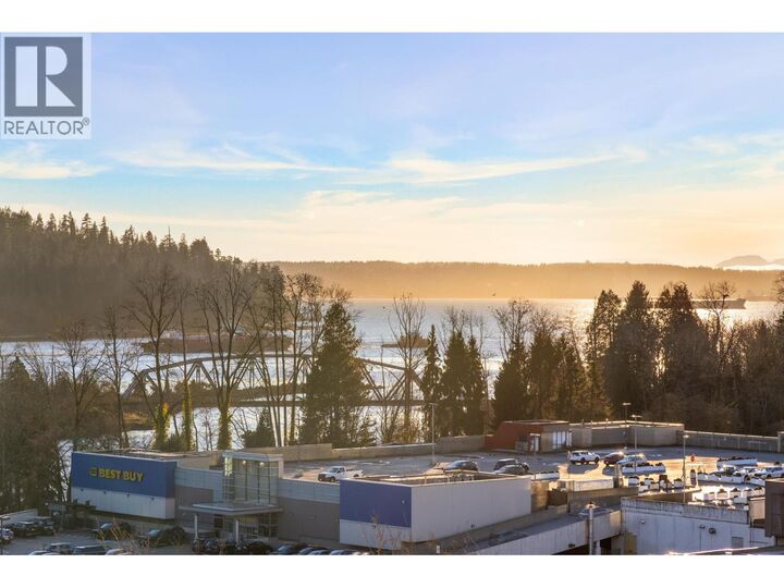 Property Photo:  338 Taylor Way 12C  BC V7T 2Y1 
