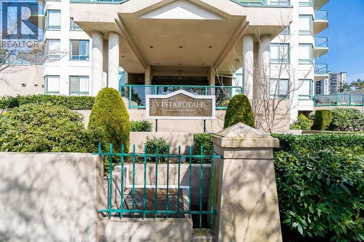 Property Photo:  121 Tenth Street 401  BC V3M 3X7 