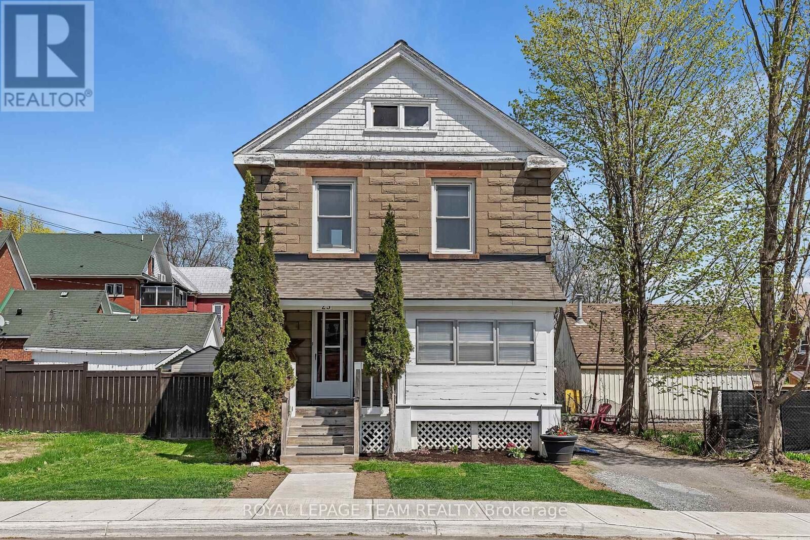 Property Photo:  23 George Street North  ON K7A 1Y3 