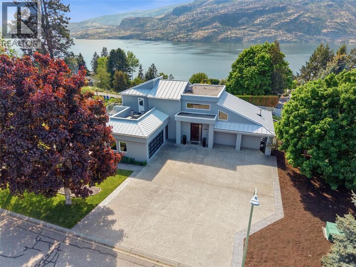 2090 Bennett Road — photo 1