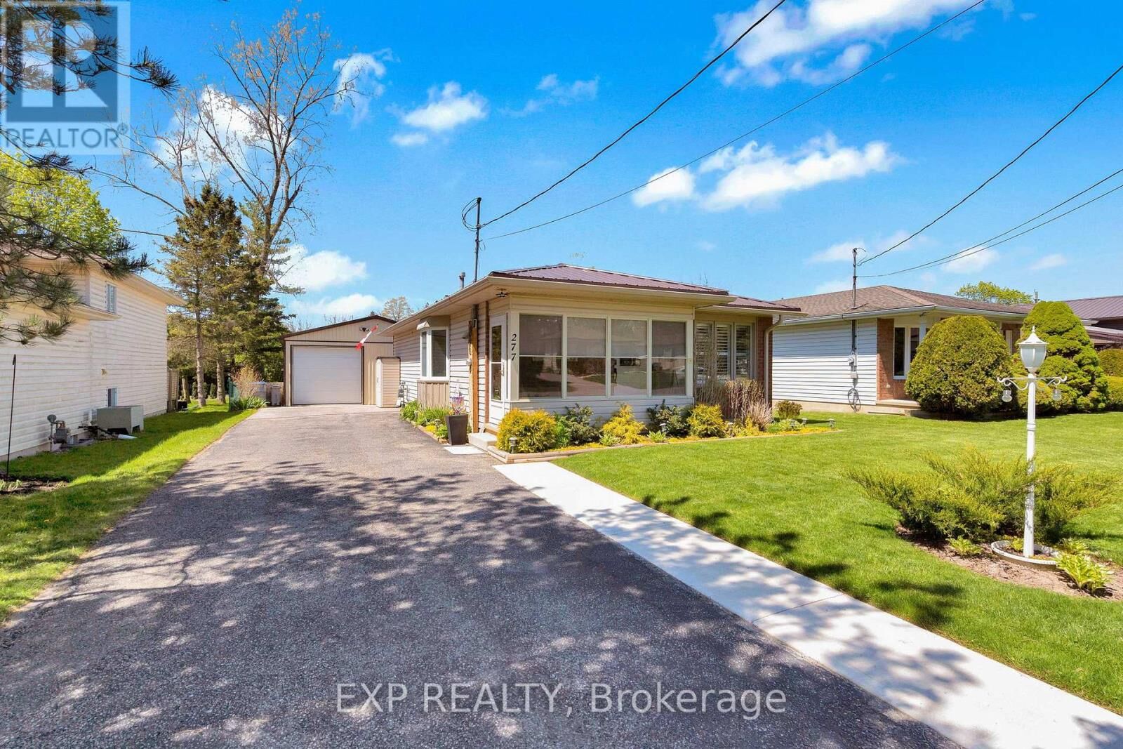 Property Photo:  277 Station Street  ON N0M 2K0 